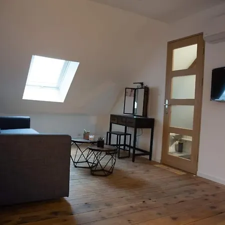 Apartament Cyris - Duplex Climatisees - & Piscine Centre Saint-Germain-des-Fosses