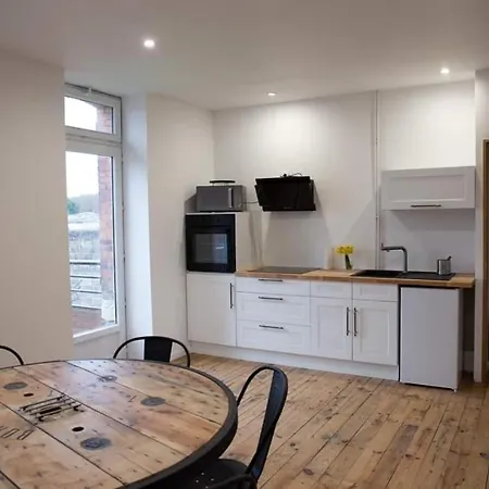 Cyris - Duplex Climatisees - & Piscine Centre Apartament *