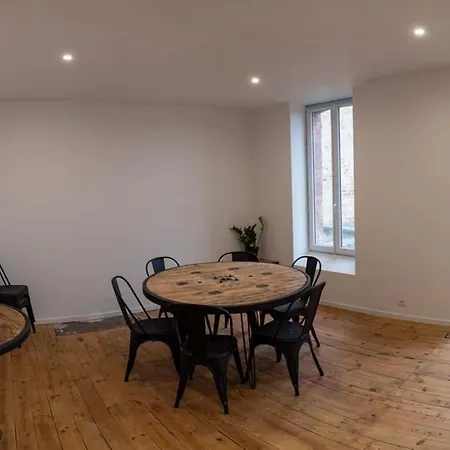 Apartment Cyris - Duplex Climatisees - & Piscine Centre Saint-Germain-des-Fosses