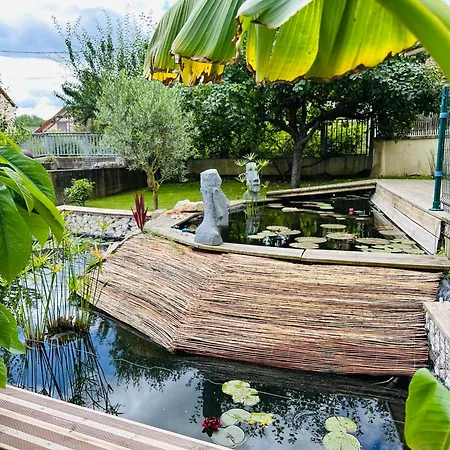 Cyris - Duplex Climatisees - & Piscine Centre Apartment Saint-Germain-des-Fosses