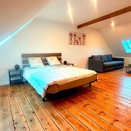 Appartamento Cyris - Duplex Climatisées - Spa&piscine Centre